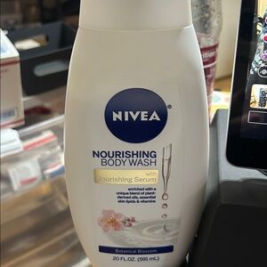 Nivea 20 Oz Body Wash